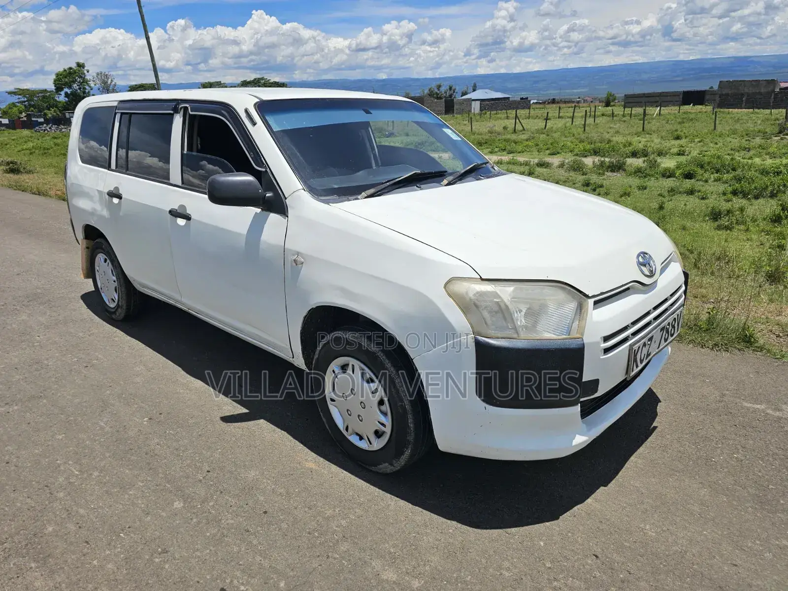 Toyota Probox 2014 Beige