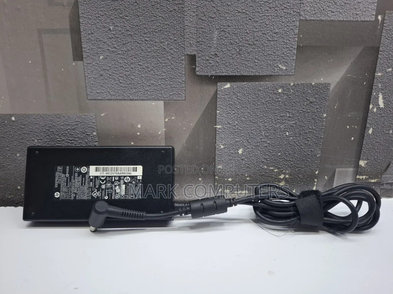 Ex Uk Hp 699935-001 19.5v 6.15a 120w Ac Power Adapter Charger