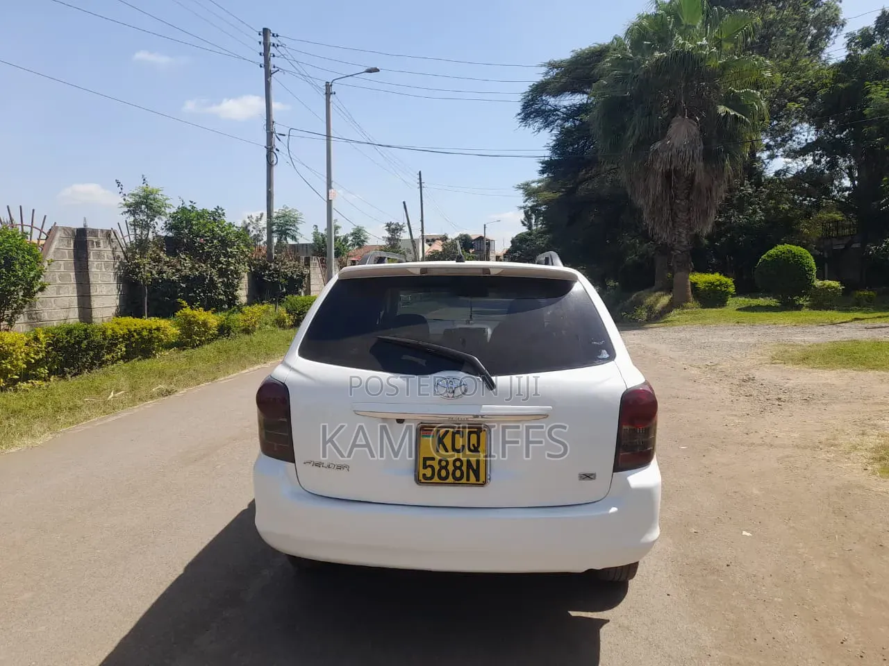 Toyota Corolla Fielder 2011 White