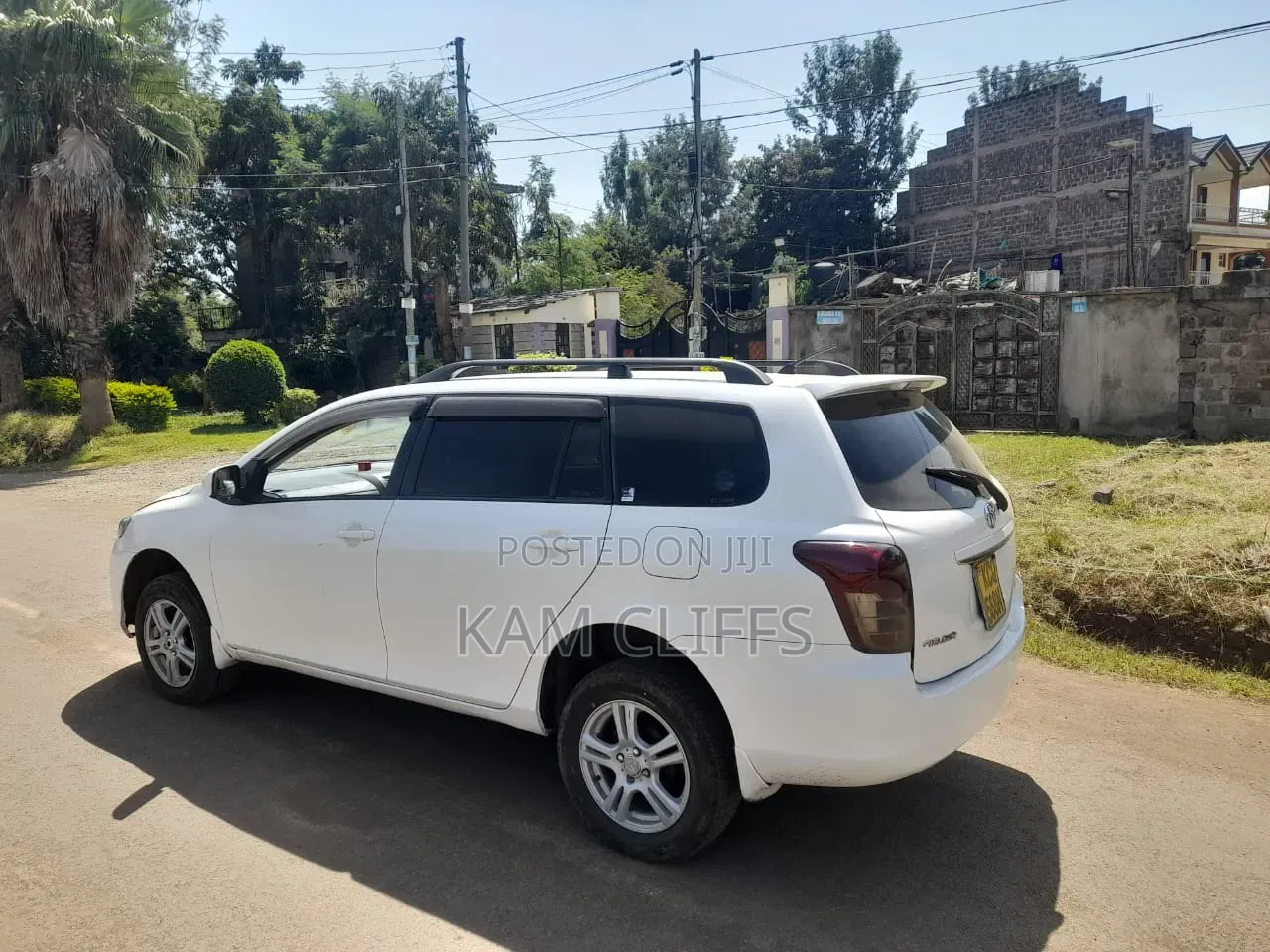 Toyota Corolla Fielder 2011 White