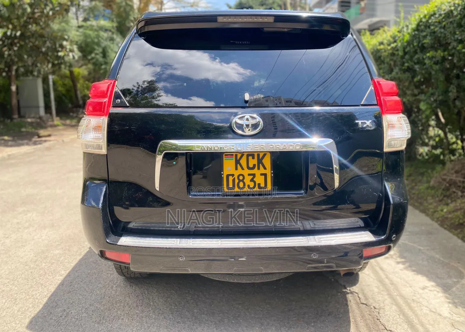 Toyota Land Cruiser Prado 2010 Black