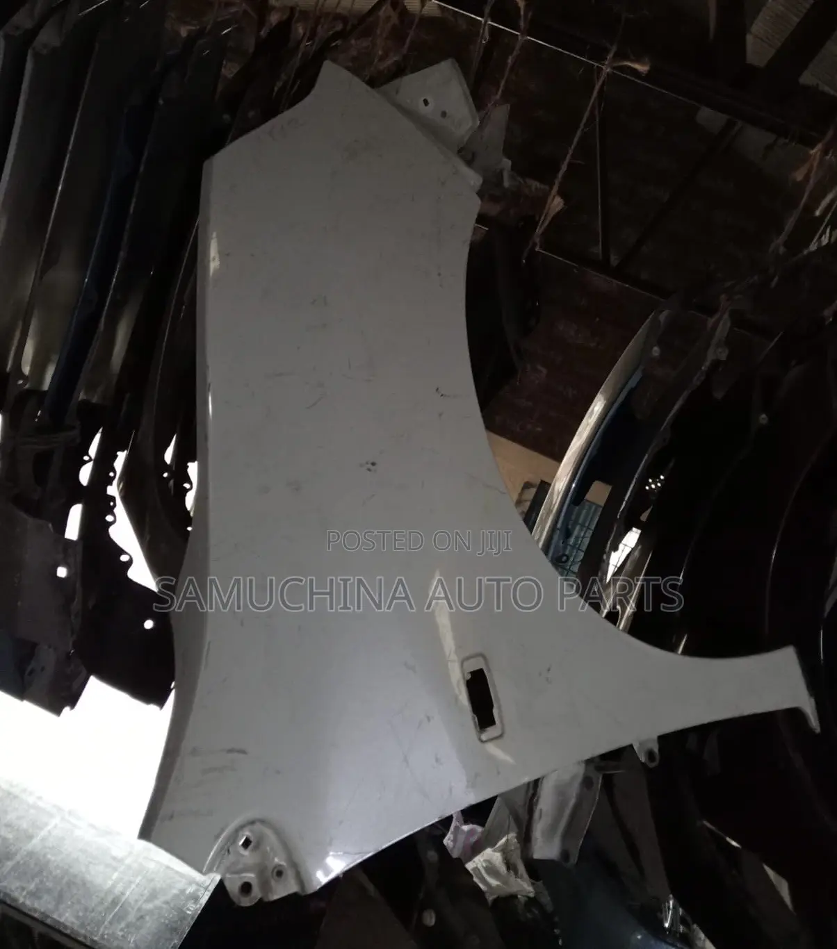 Wing/Fender Nissan Wingroad Y12