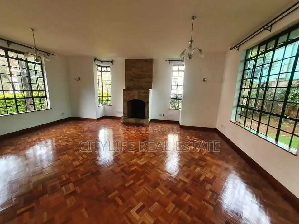 4bdrm Villa in Chalbi Drive, Muthangari for sale