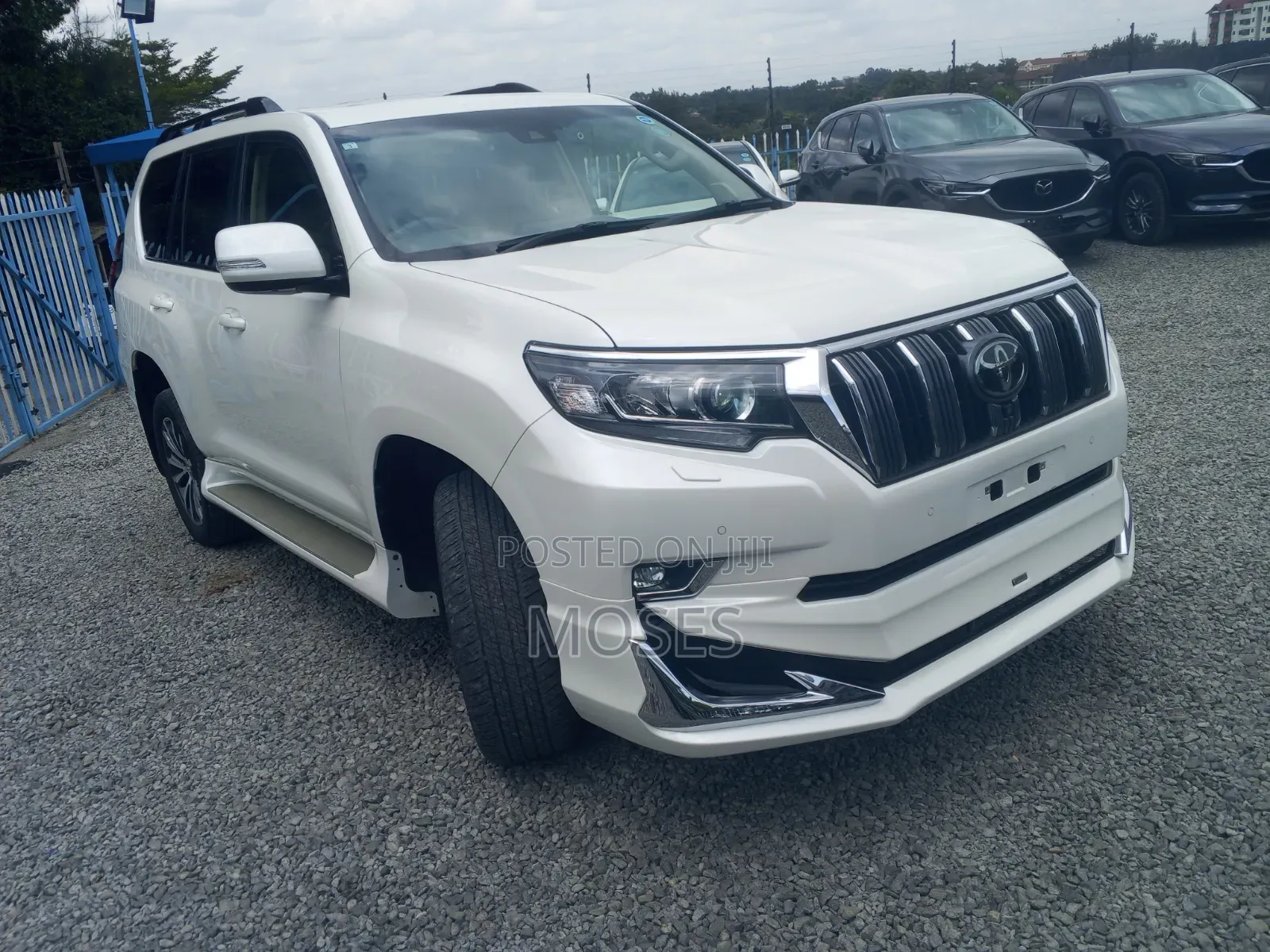 Toyota Land Cruiser Prado 2021 White