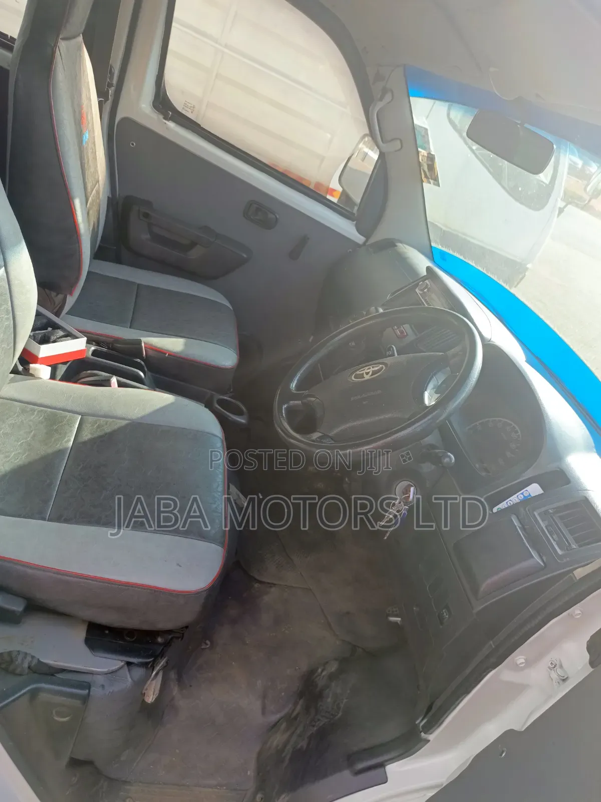 Toyota TownAce 2011 White