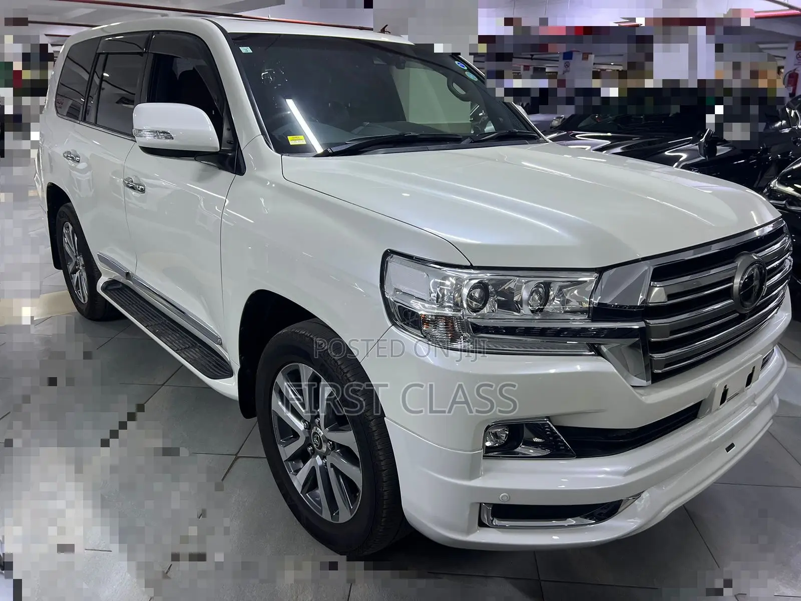 Toyota Land Cruiser 4.6 V8 ZX 2019 White