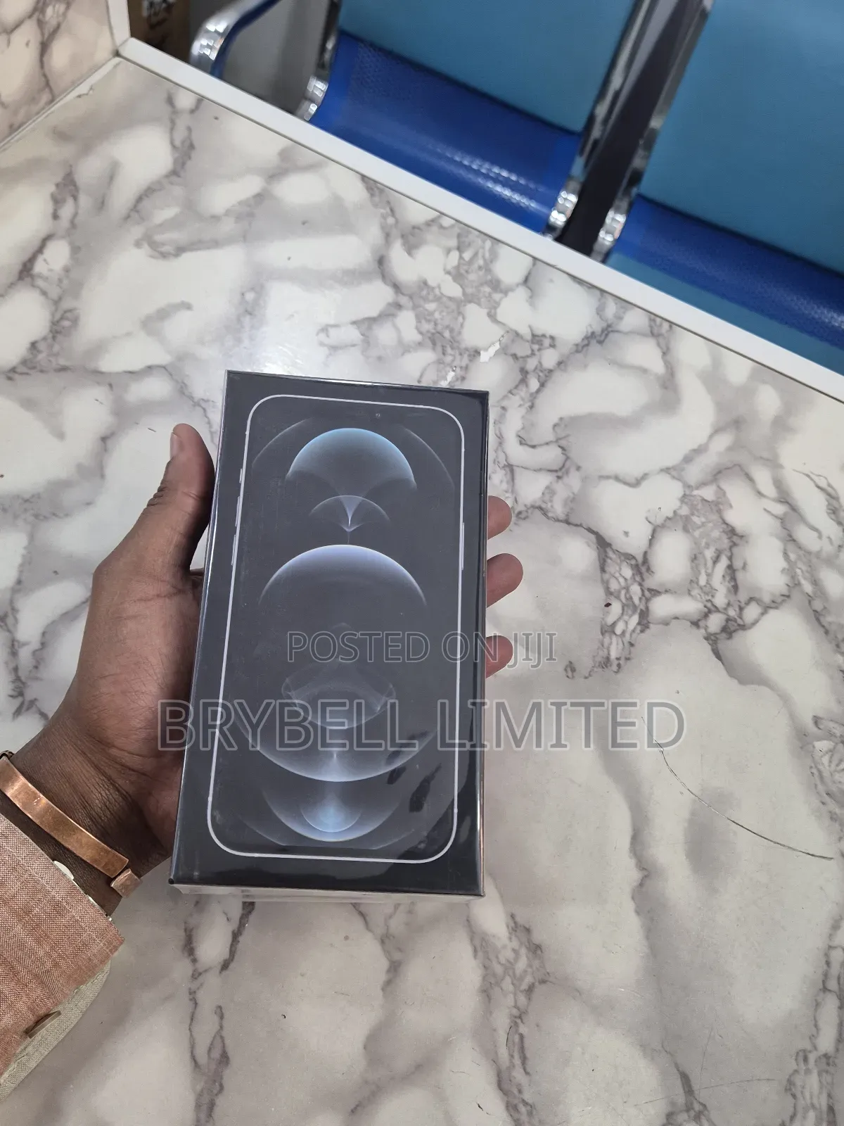 New Apple iPhone 12 Pro Max 256 GB Silver