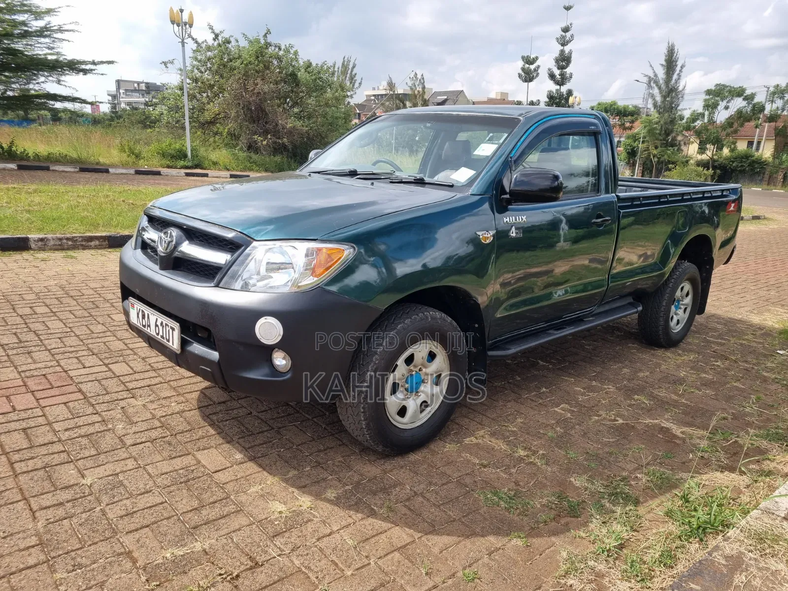 Toyota Hilux 2010 Gray