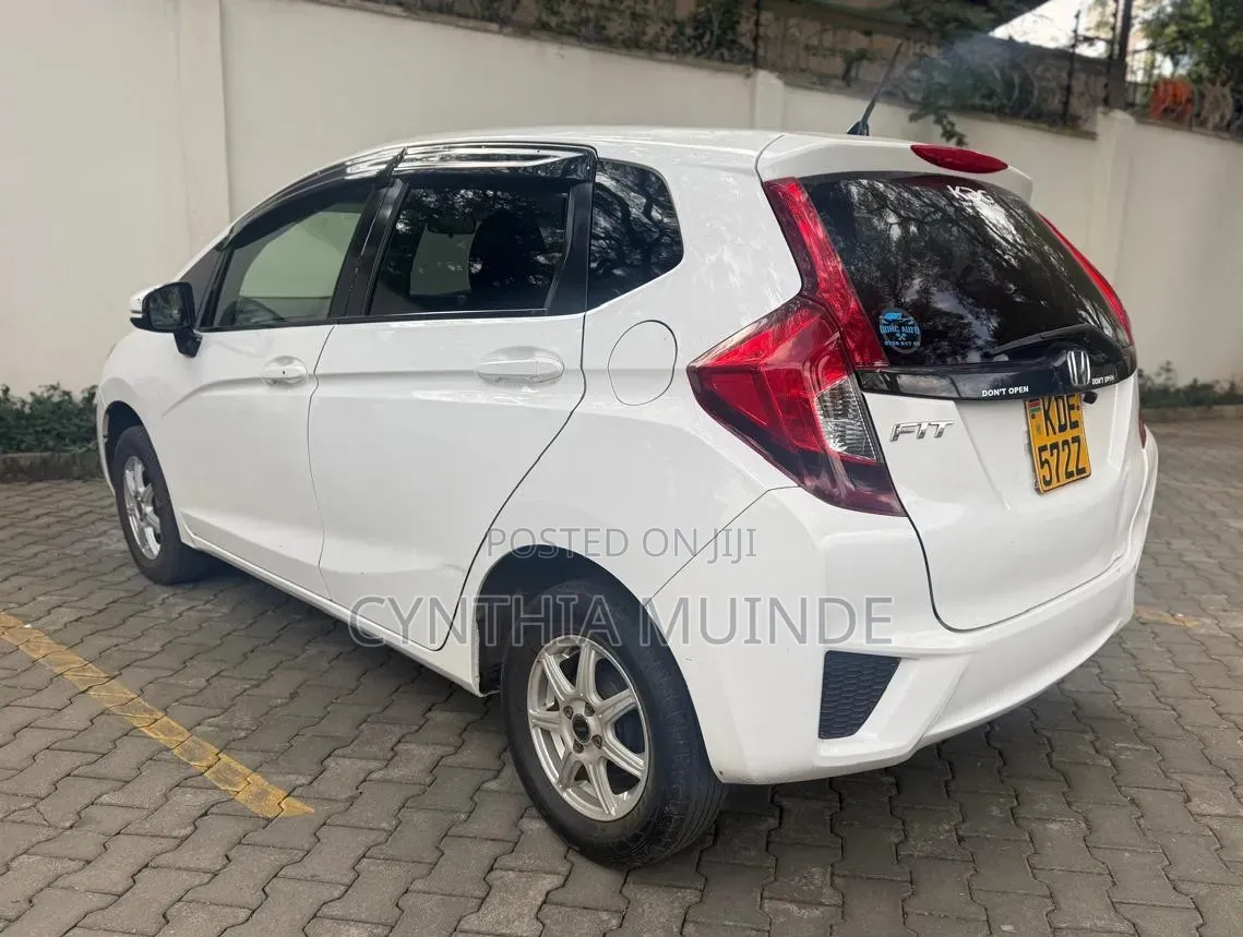 Honda Fit 2014 White