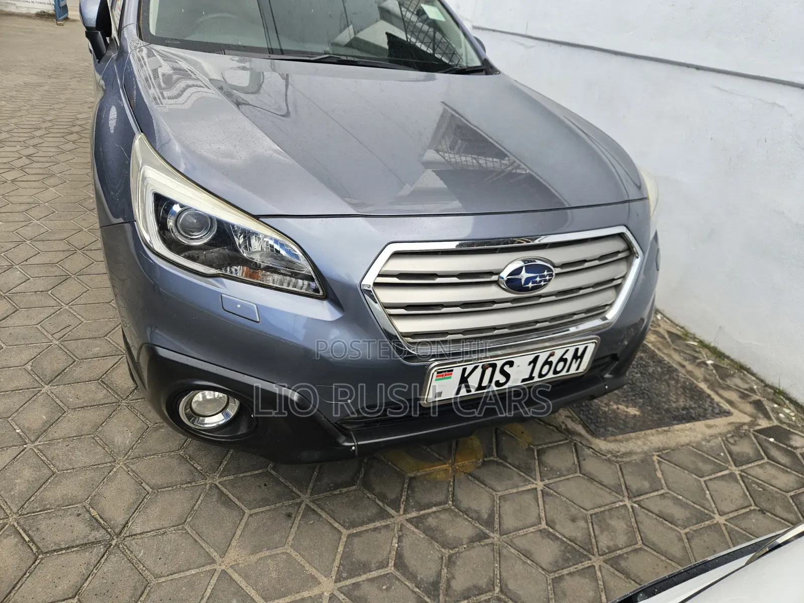 Subaru Outback 2018 Blue