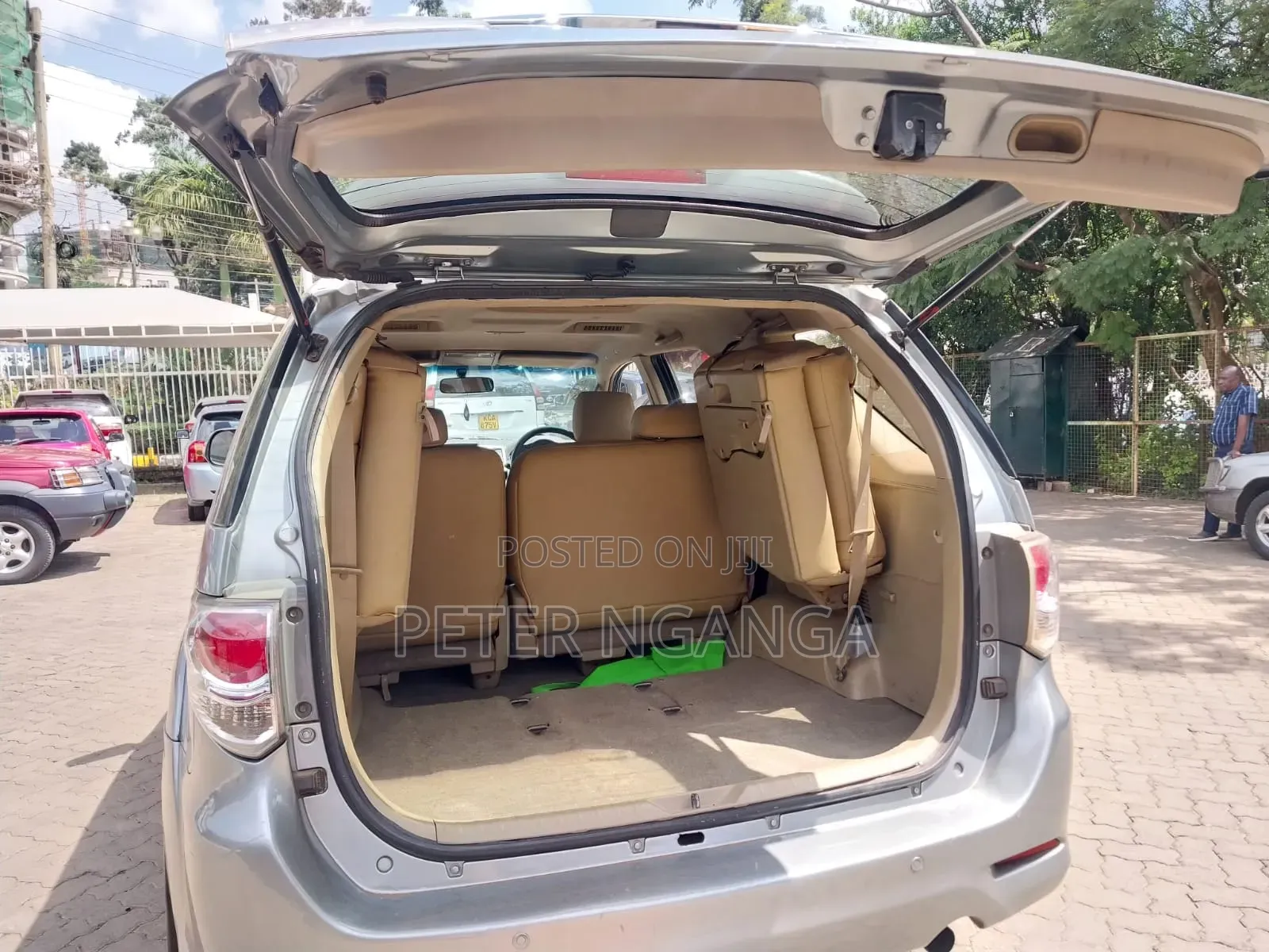 Toyota Fortuner 2014 Gold
