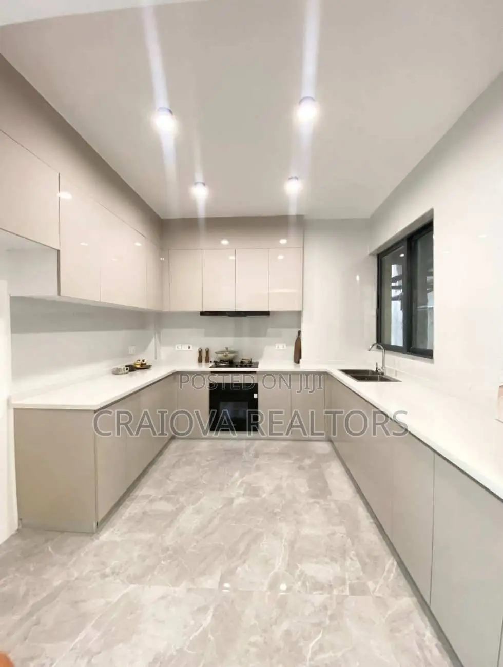 1bdrm Apartment in Valley Arcade for sale