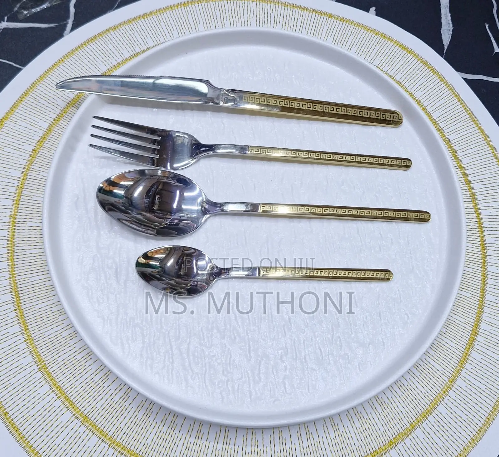 25 PCS Distinct Gold-Colored Handle Ft a Geometric Greek Key Pattern.