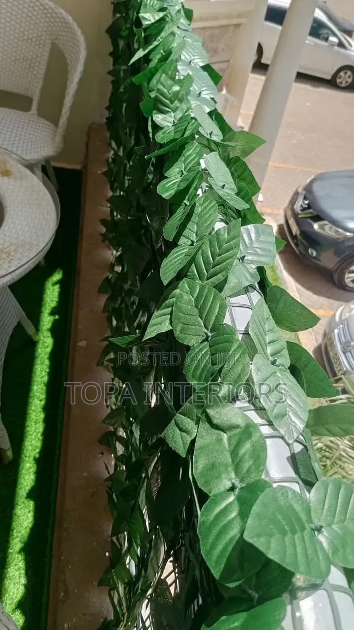 Meshed Fence Artificial Wind Breaker Balcony Privacy Fencing Leaves