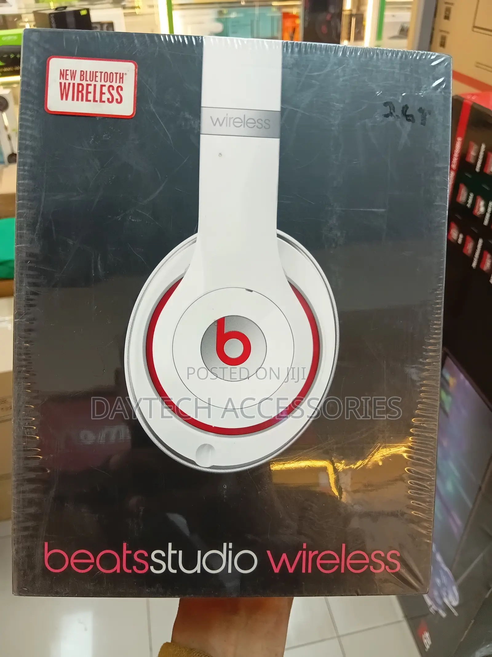 Beats Studio 2 by Dr. Dre Wired Over-Ear Headphones - White
