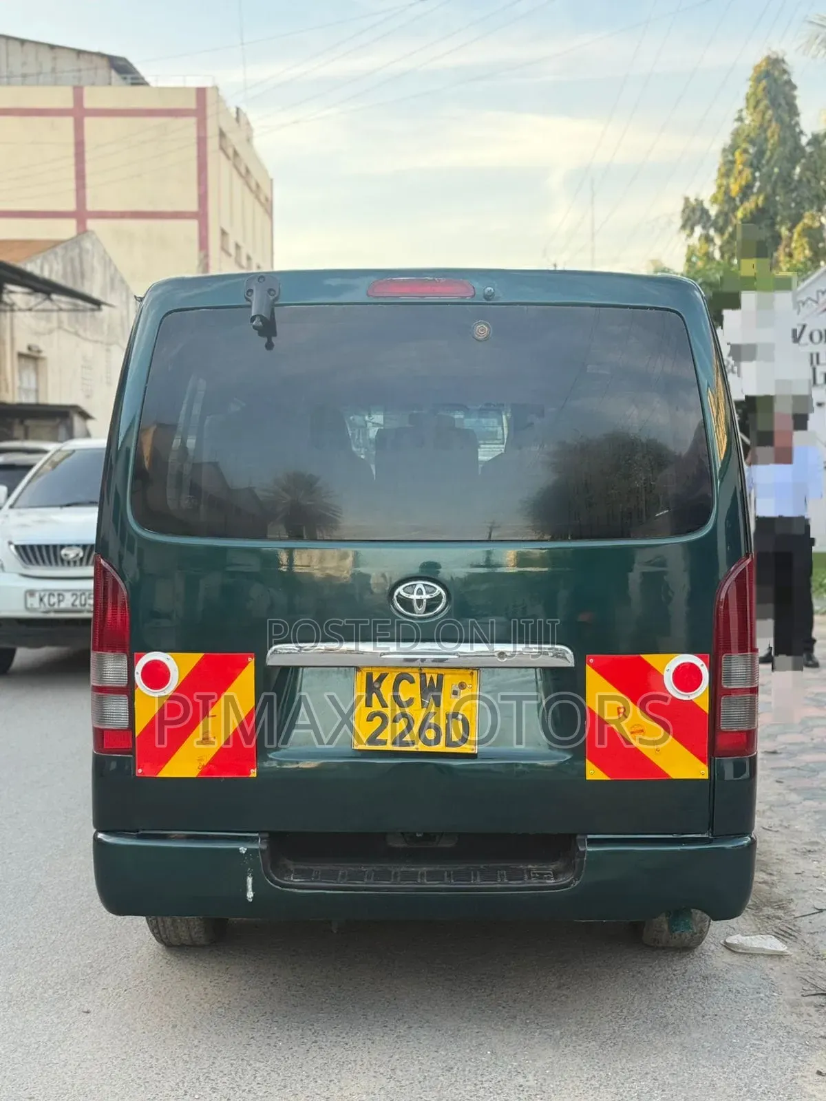 Toyota HiAce 2012 Green