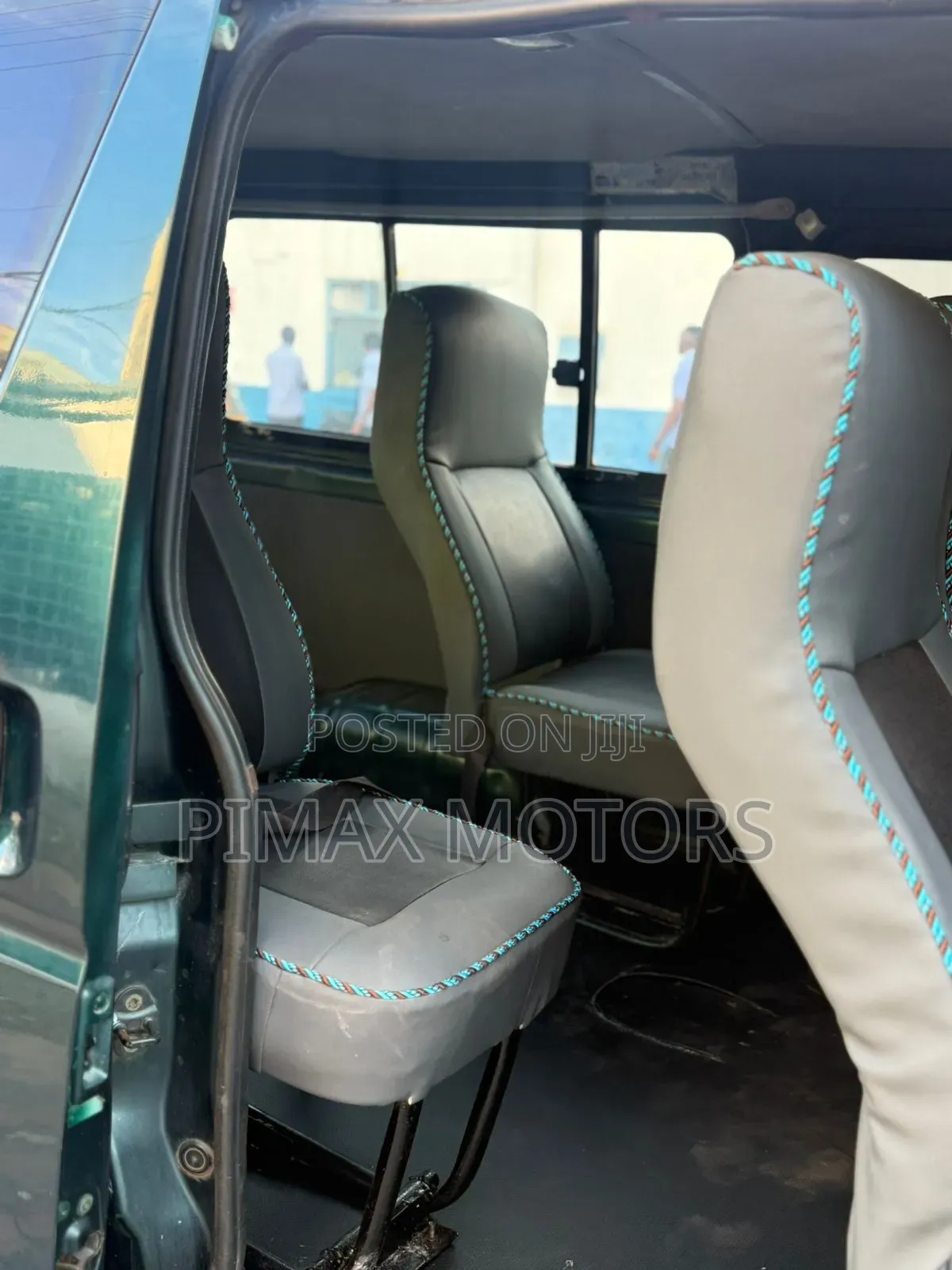 Toyota HiAce 2012 Green