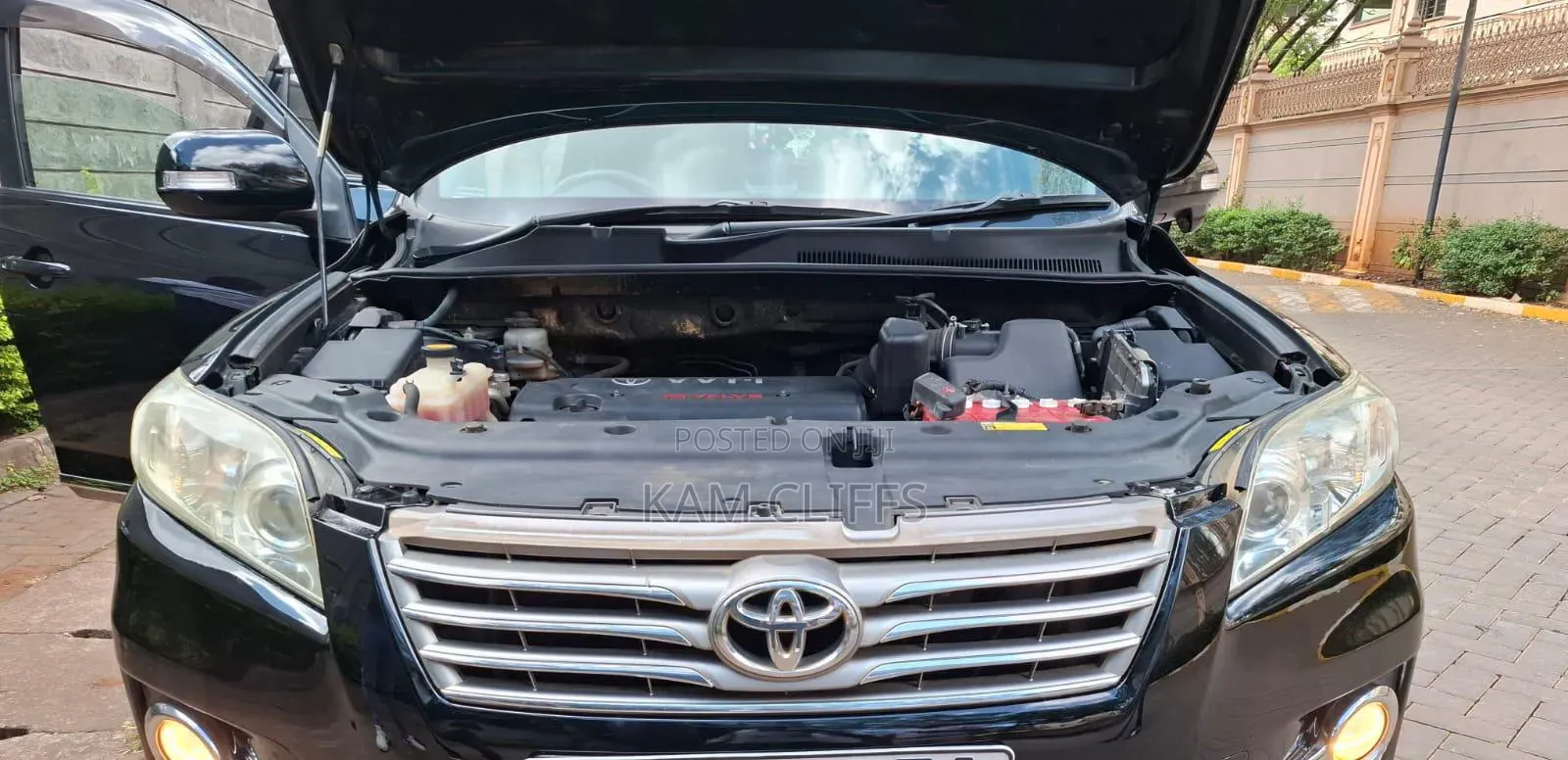 Toyota Vanguard 2012 Black