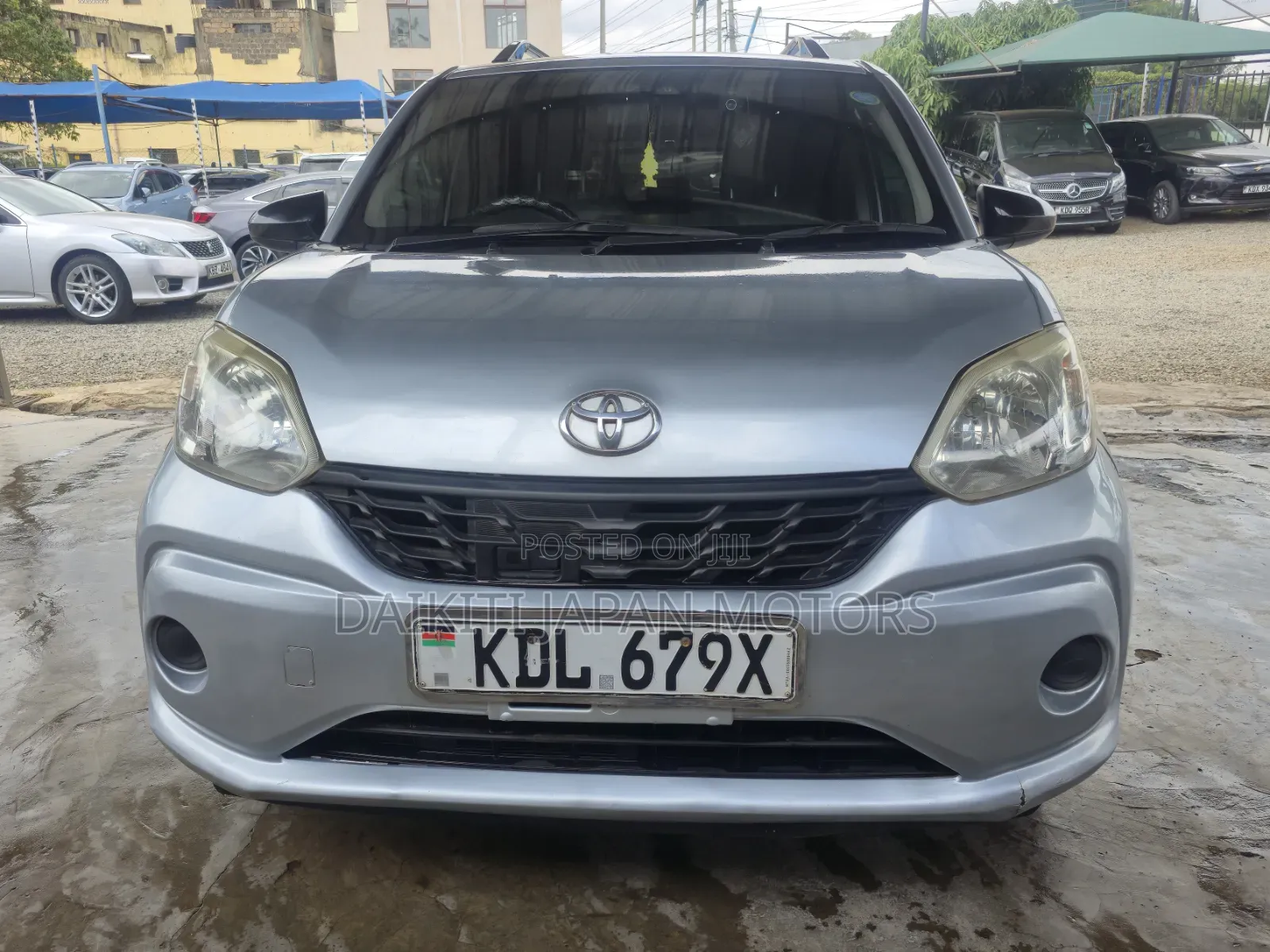 Toyota Passo 2016 Silver