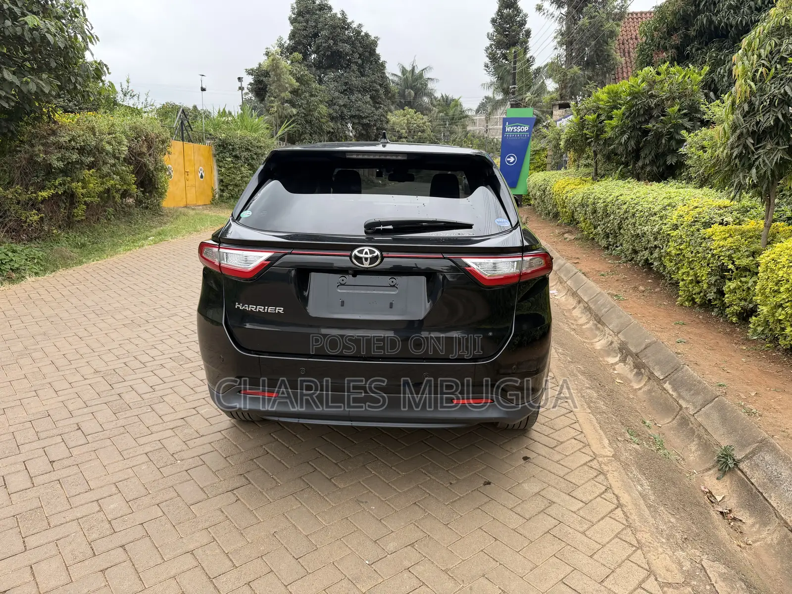 Toyota Harrier 2.0 2019 Black