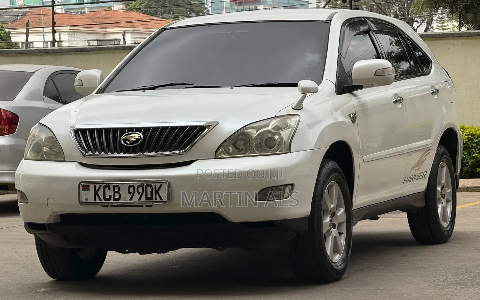 Toyota Harrier 2007 White
