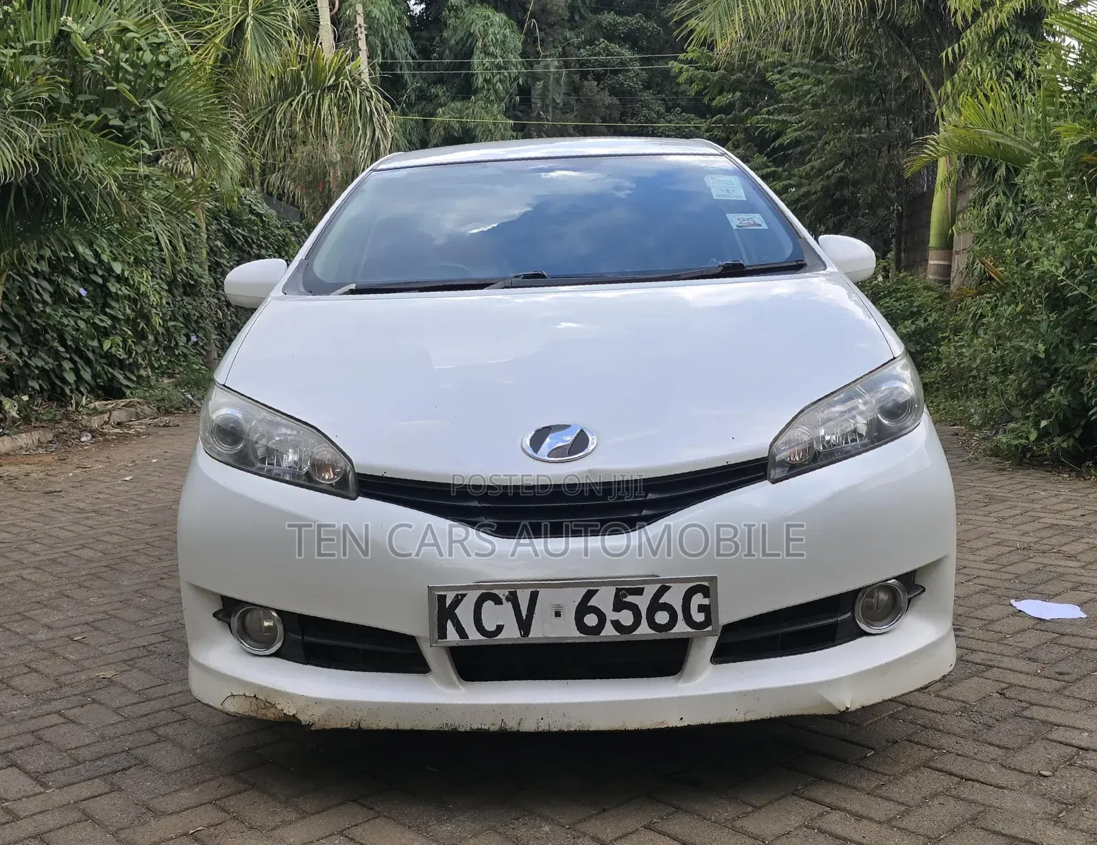 Toyota Wish 2012 White