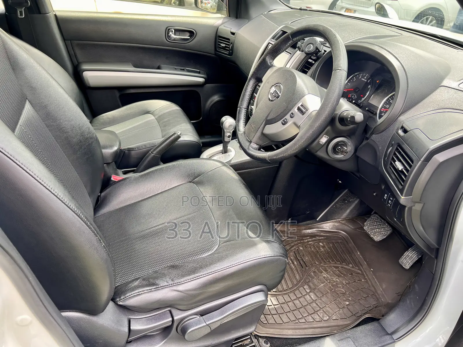 Nissan X-Trail 2.0 Petrol AWD 2013 White