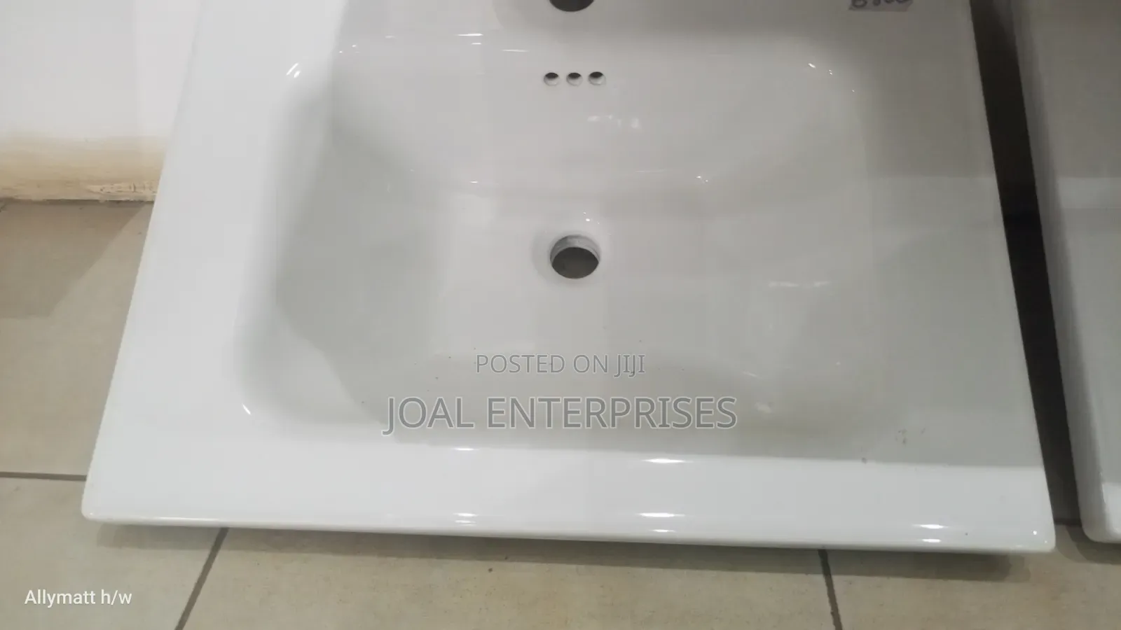 Dip Hand Wash Basin 60cm