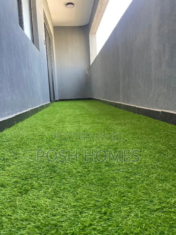 Ironblade Artificial Grass Carpet 20mm