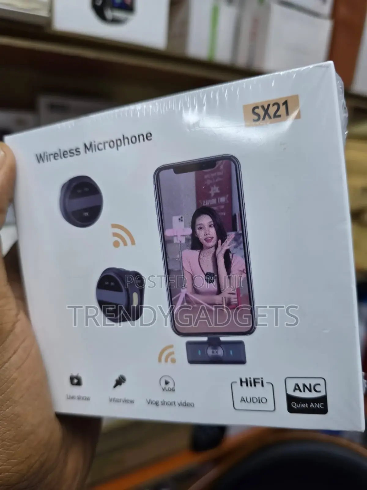 Sx21 Wireless Lavalier Microphone for Vlogging and Interviews