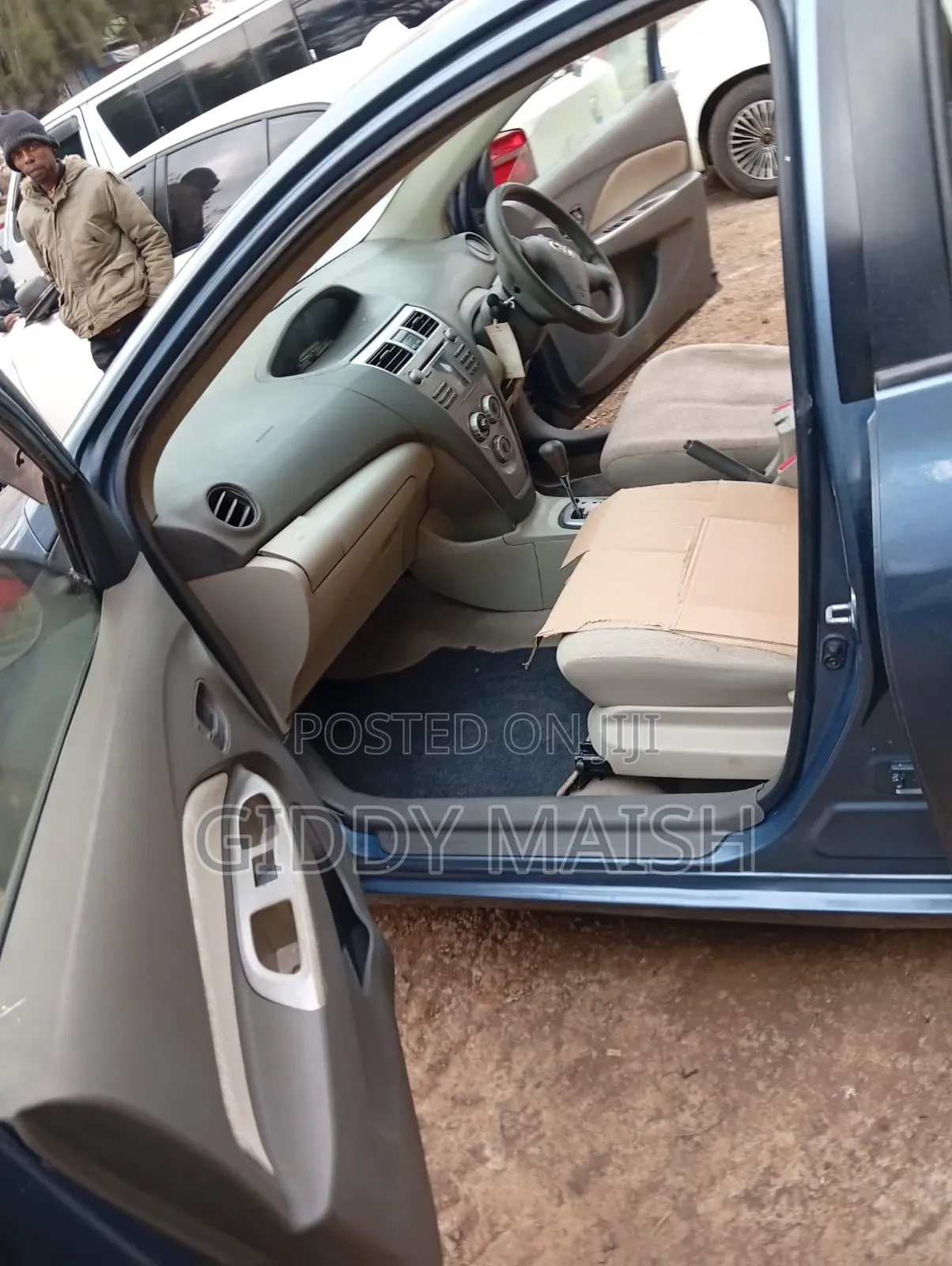 Toyota Belta 2009 Blue