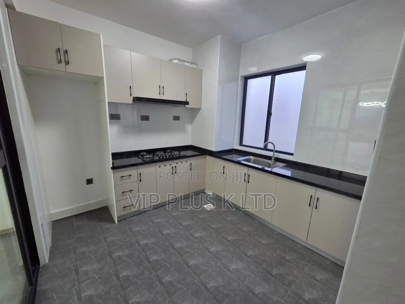 2bdrm Apartment in Himalaya Heights, Kilimani for rent