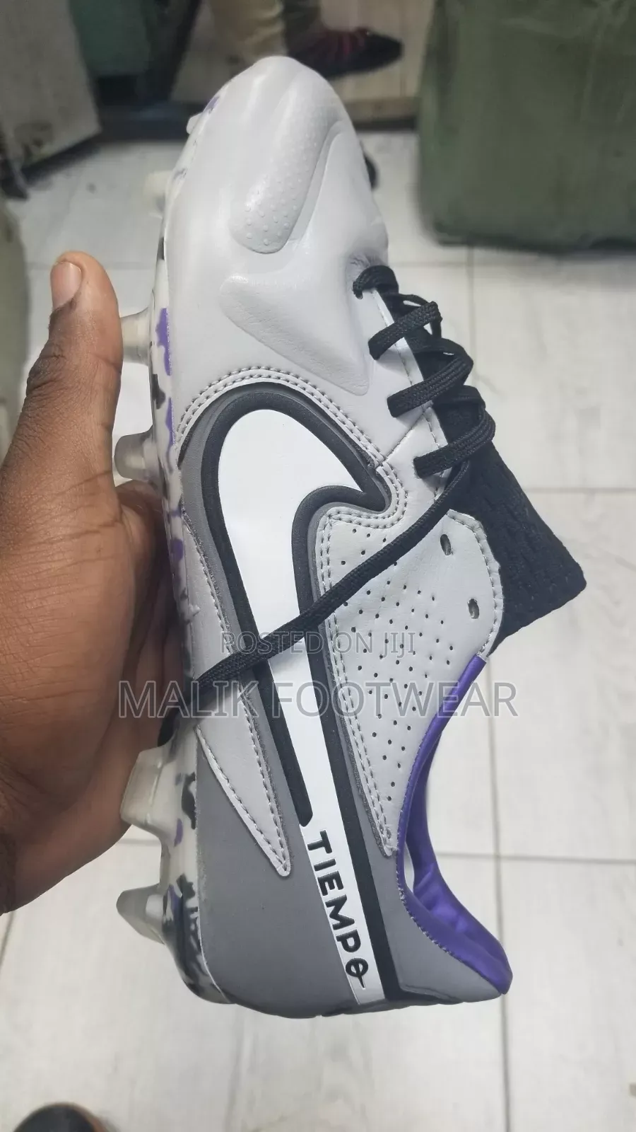 Tiempo Nike