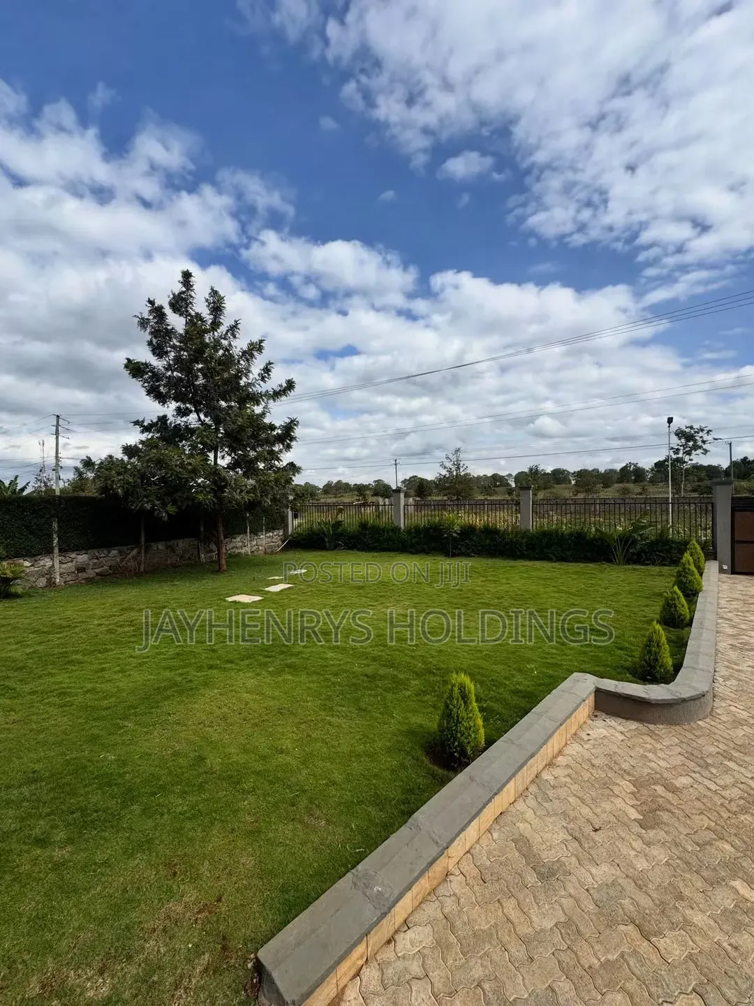 4bdrm House in Daykio Side, Kimbo for sale