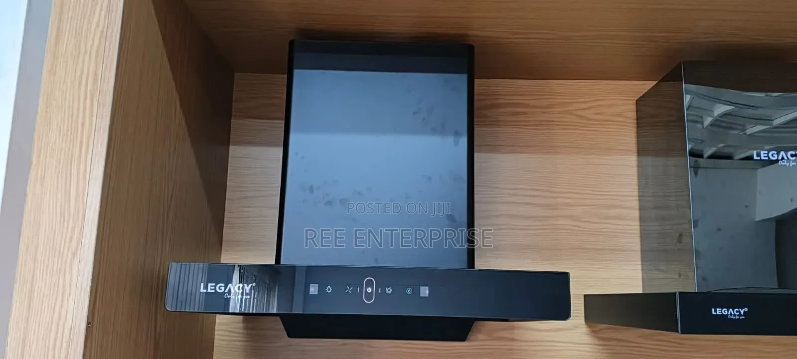 60 Cm Range Hood, Legacy Touch Control Panel, Powerful Suction Power