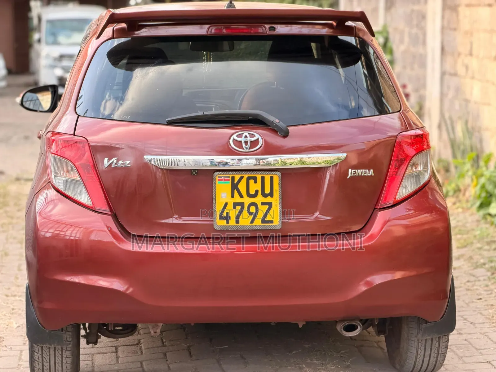 Toyota Vitz 2012 Maroon