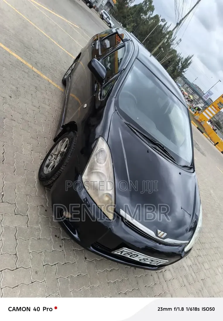 Toyota Wish 2005 Black