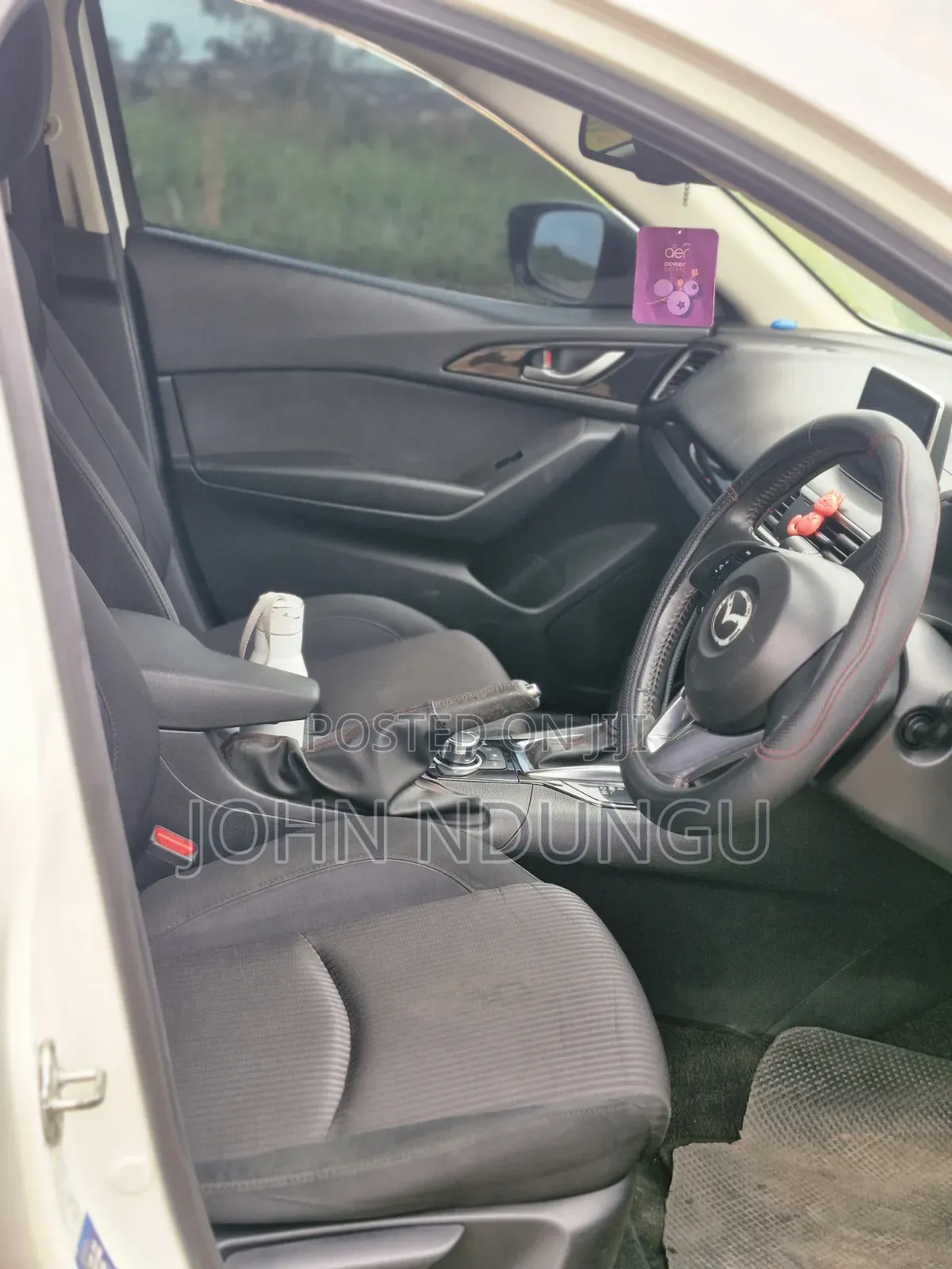 Mazda Axela 2015 White