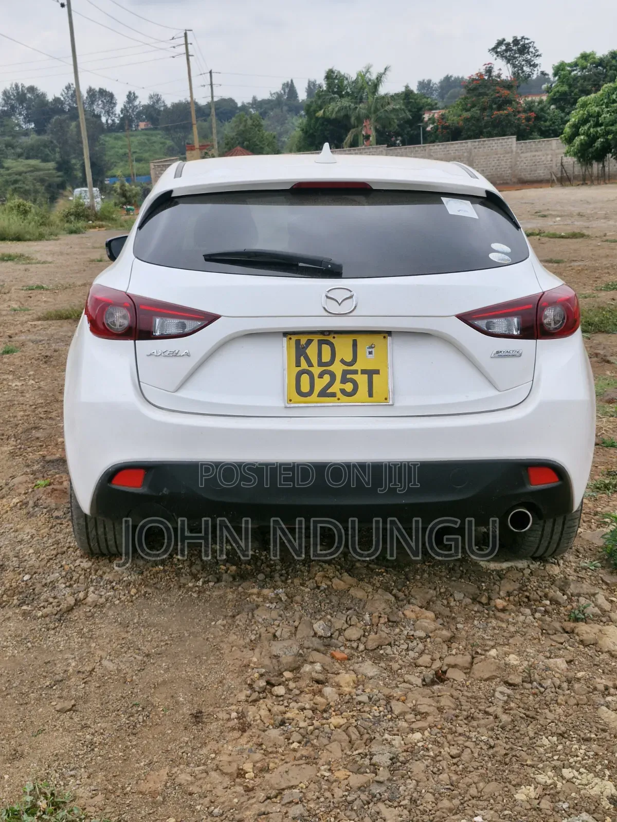 Mazda Axela 2015 White