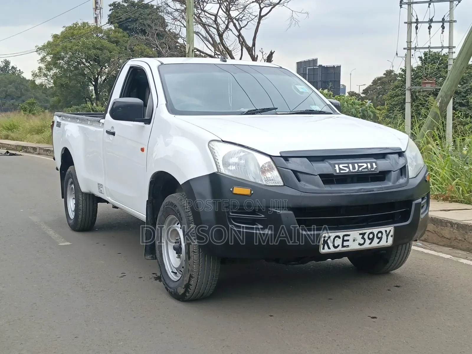 Isuzu D-MAX 2015 White