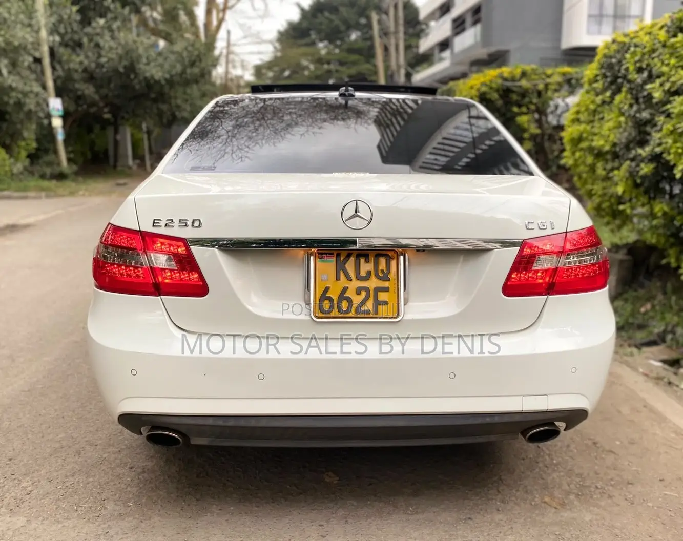 Mercedes-Benz E250 2011 Pearl