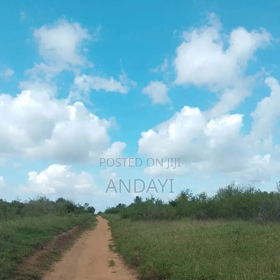 1000 Acre for Sale in Malindi, Adu
