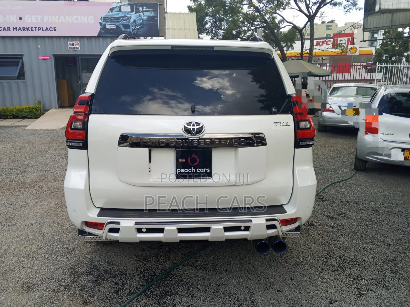 Toyota Land Cruiser Prado 2021 Pearl