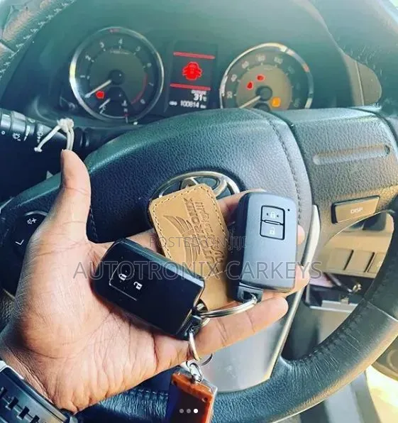Toyota Harrier Keys Duplication and Replacement