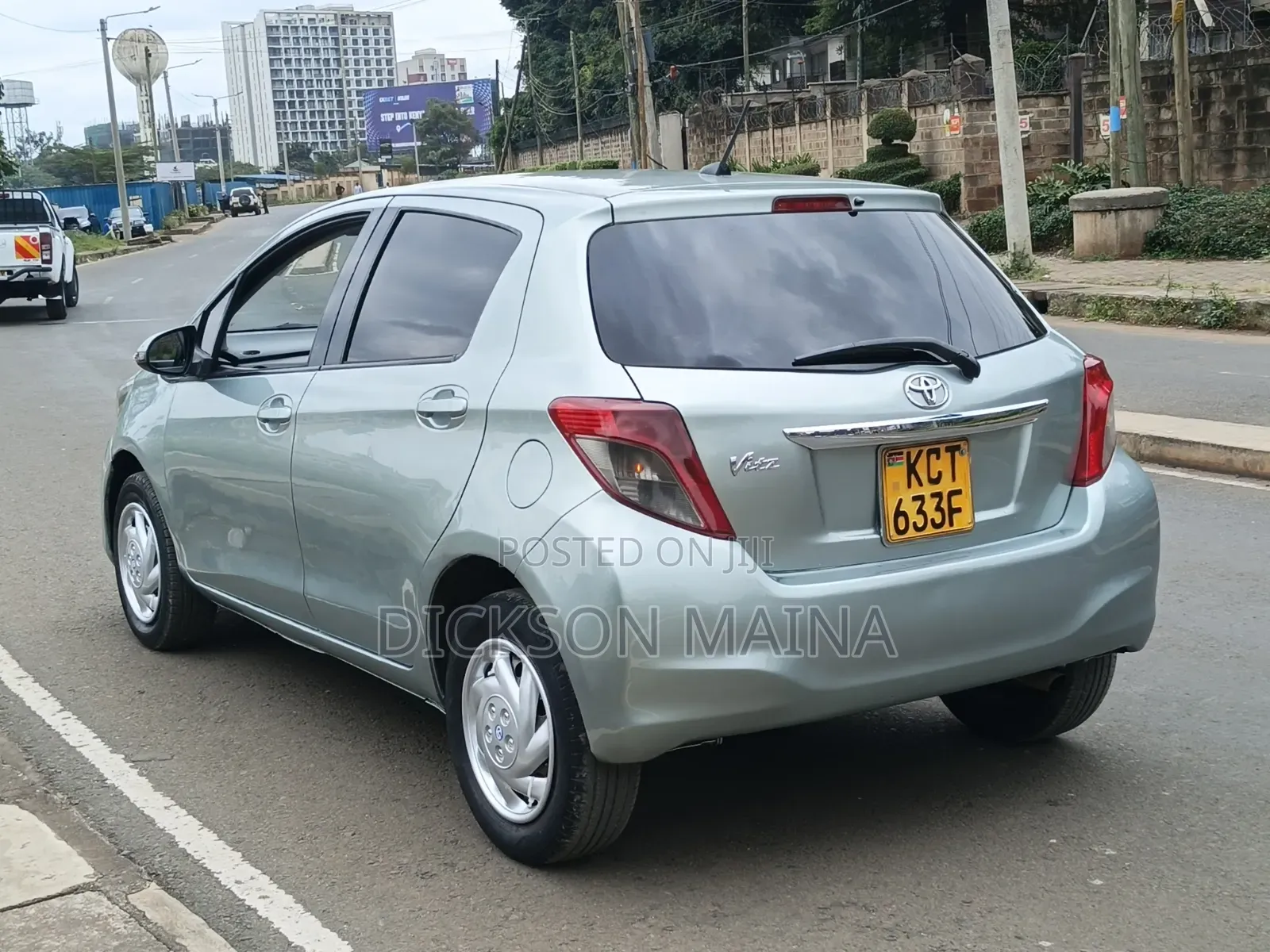 Toyota Vitz 2012 Green