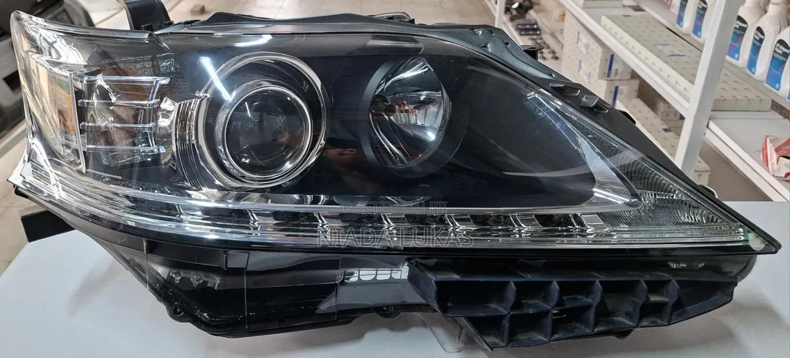 Lexus 270/350/450 Headlight