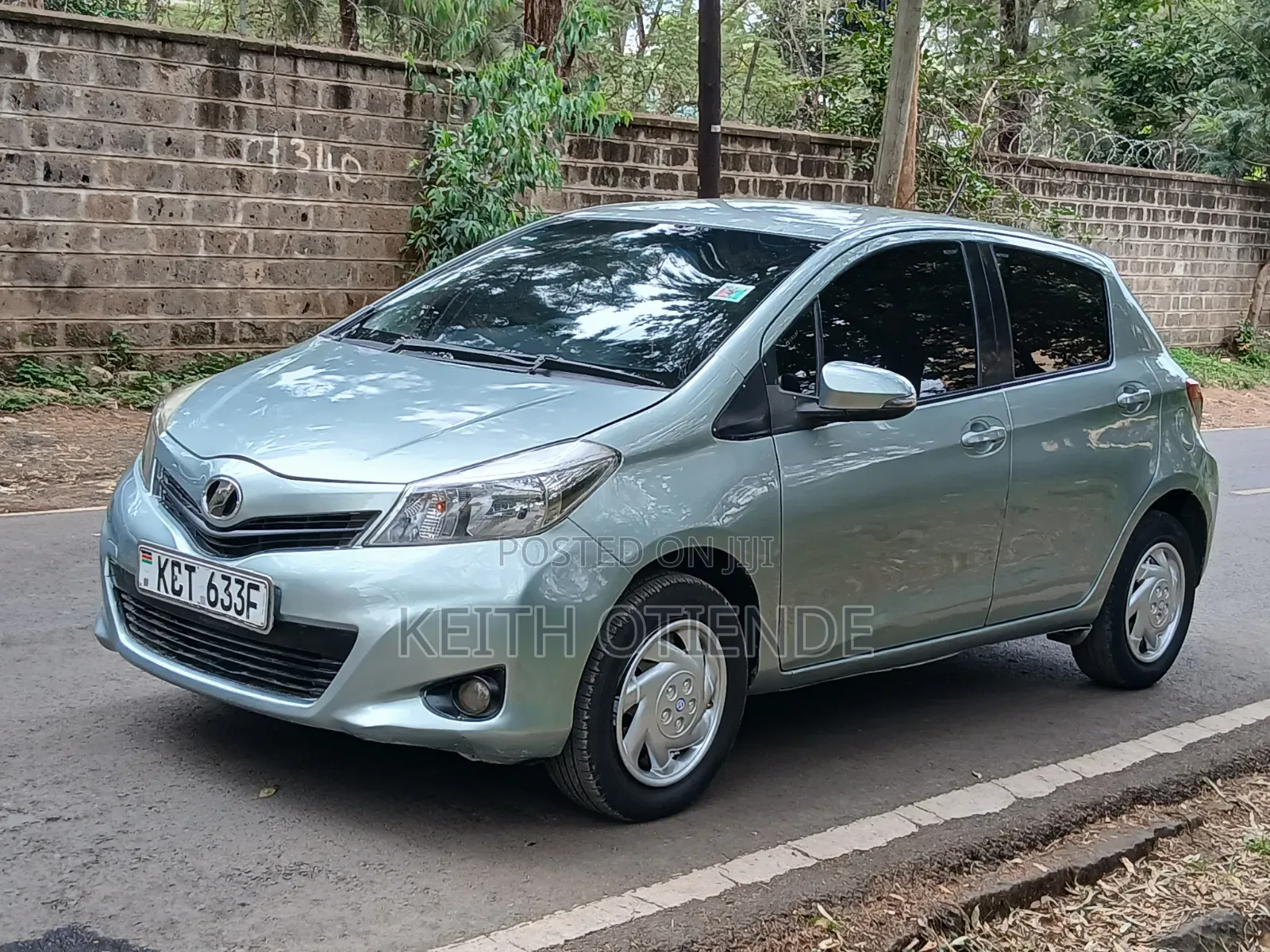 Toyota Vitz 2012 Green