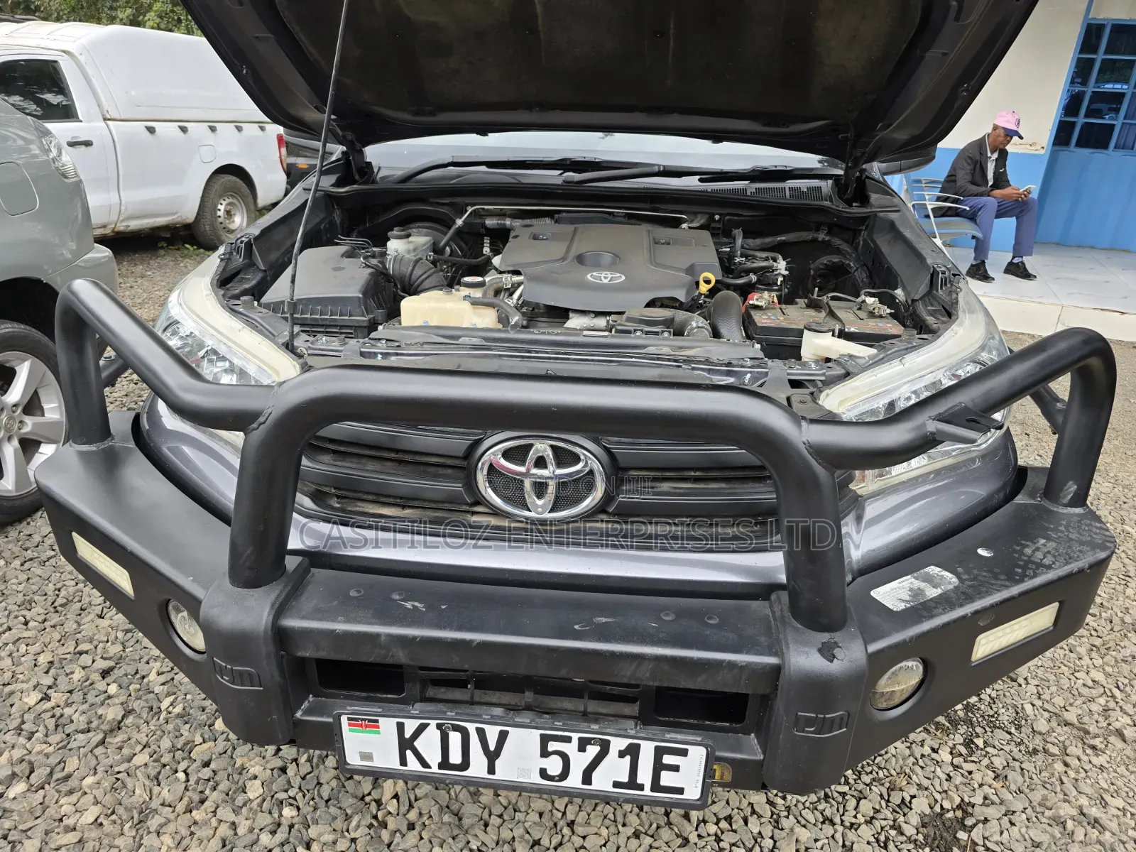 Toyota Hilux 2021 Black