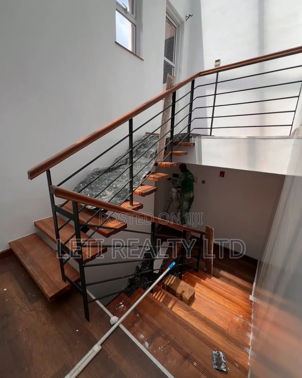 4bdrm Townhouse/Terrace in Maziwa for sale