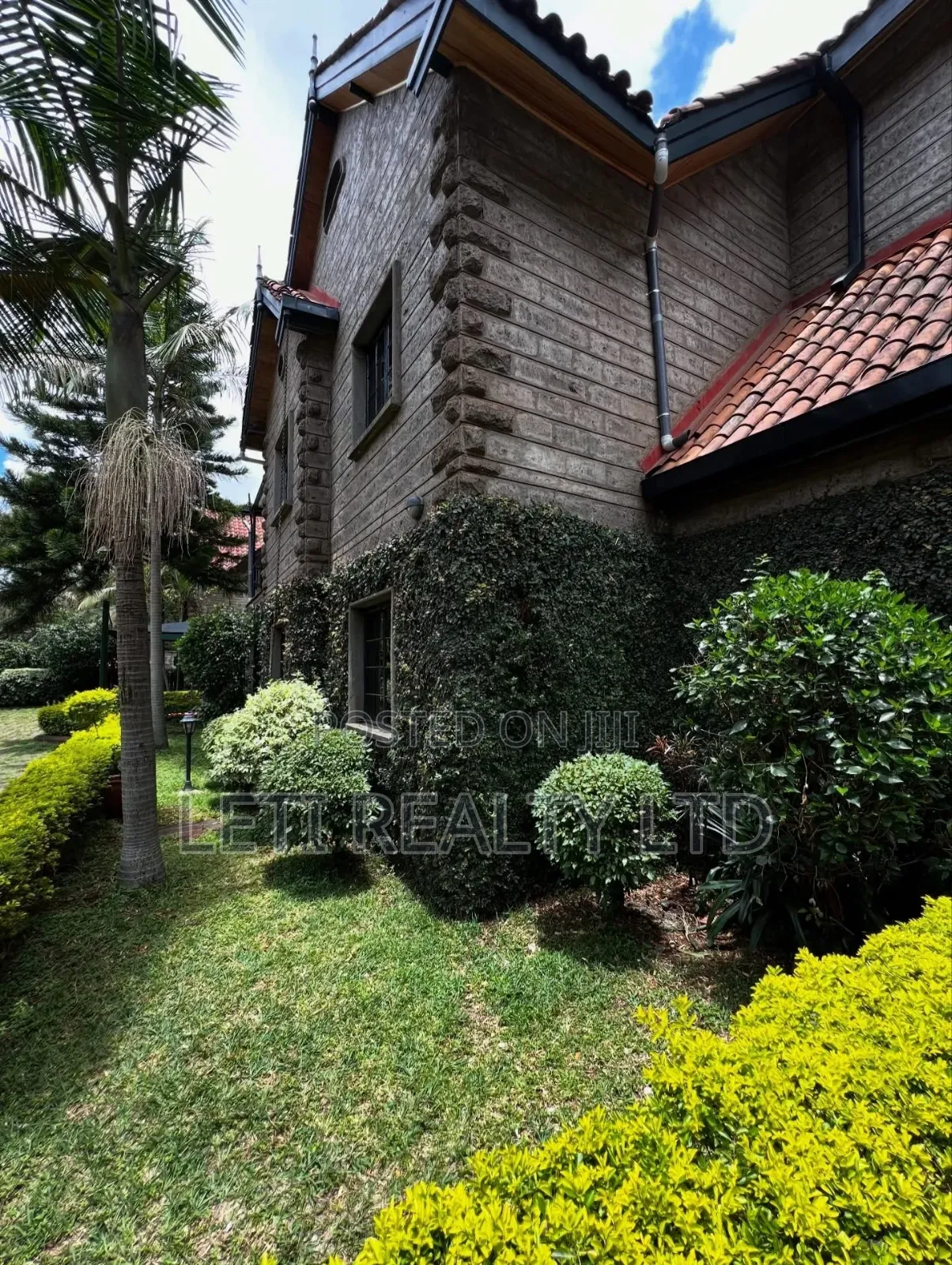 5bdrm Townhouse/Terrace in Kileleshwa for sale